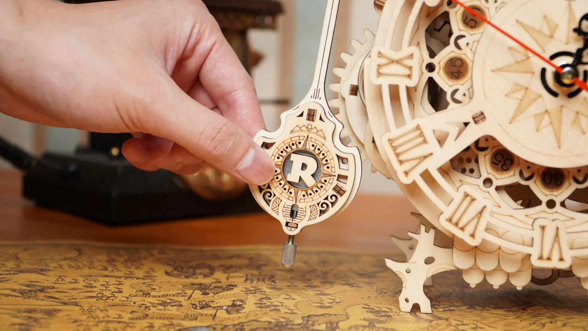 Robotime Owl Clock LK503 - Image 4