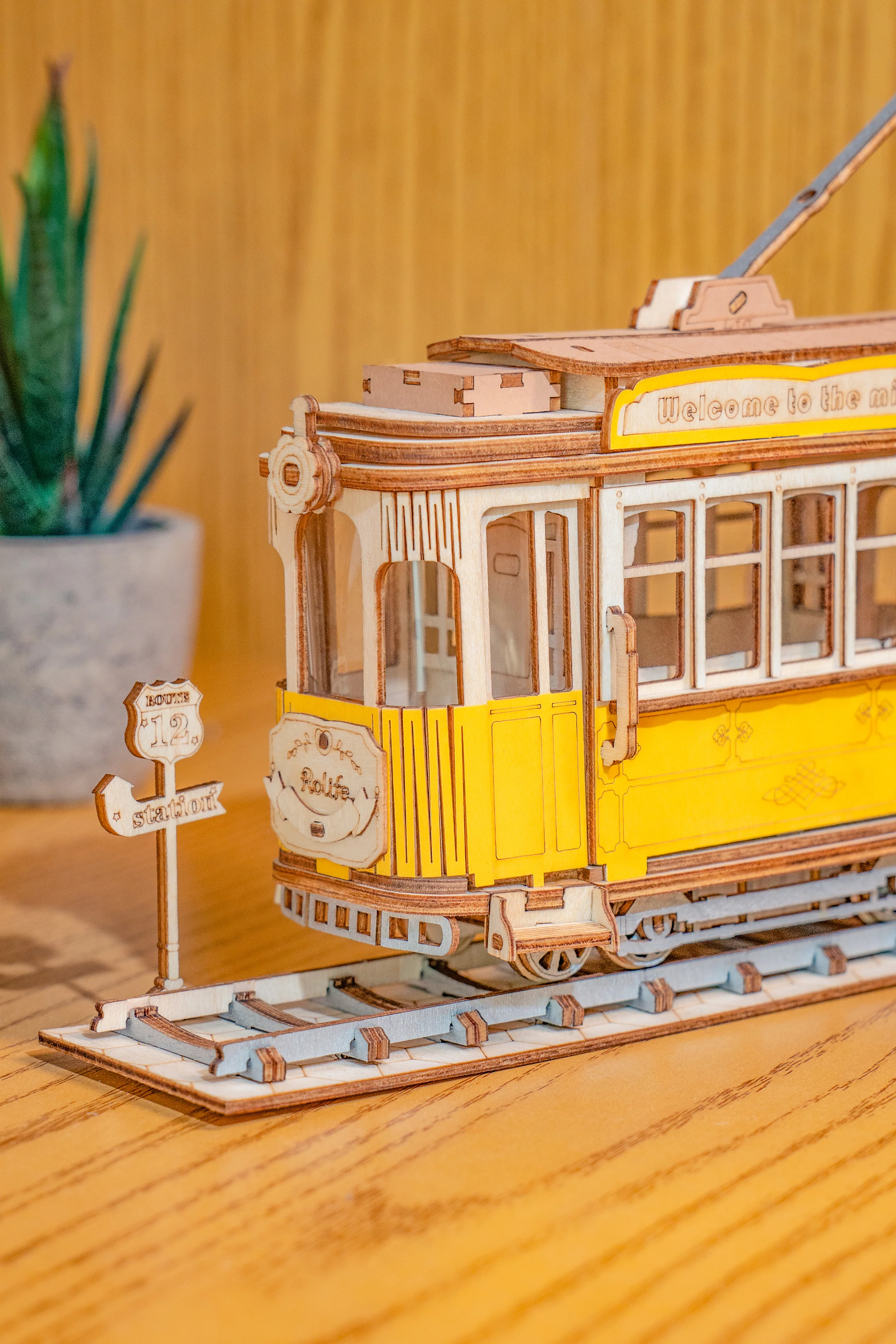 Robotime Tramcar TG505 - Image 4